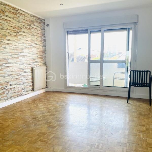 Appartement à vendre à Champigny sur marne — Vue sur la ville — photo 3