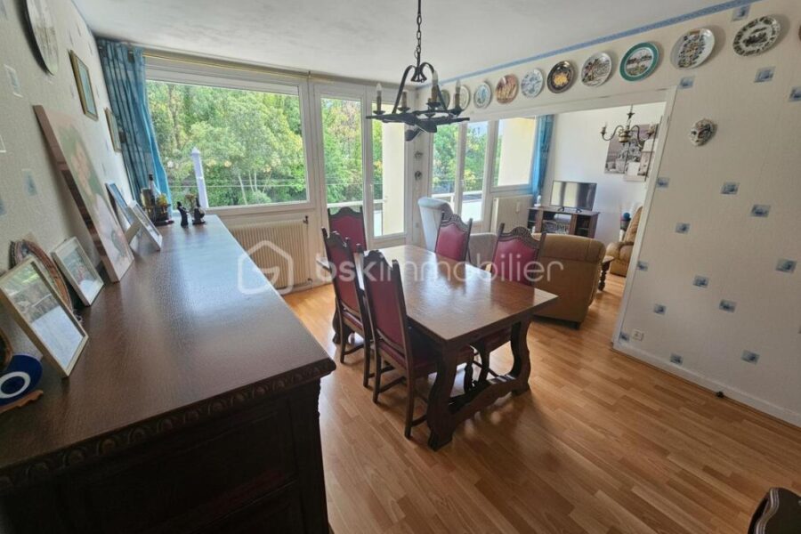 Appartement à vendre à Saint etienne — Vue parc & jardin — photo 3