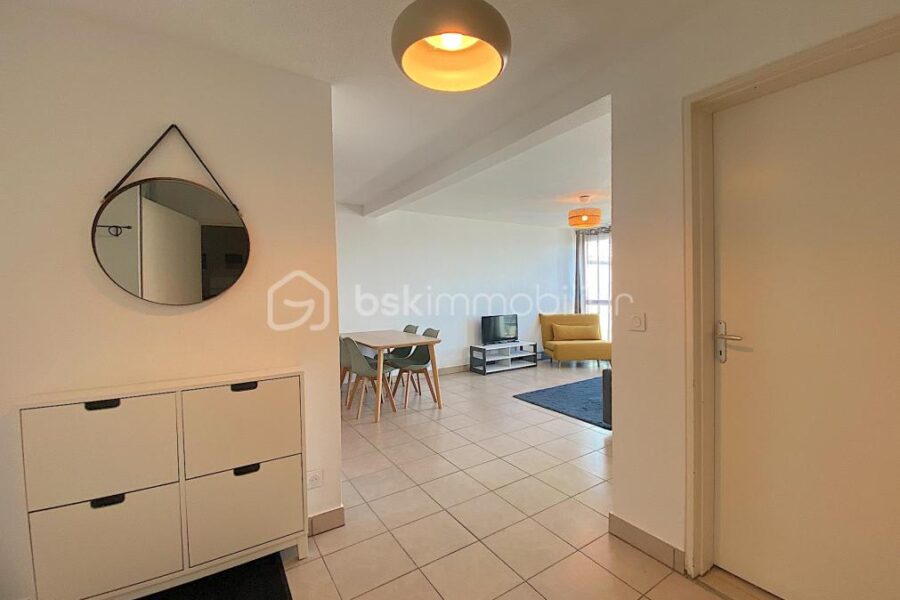Appartement à vendre à Bordeaux — Vue sur la ville — photo 3