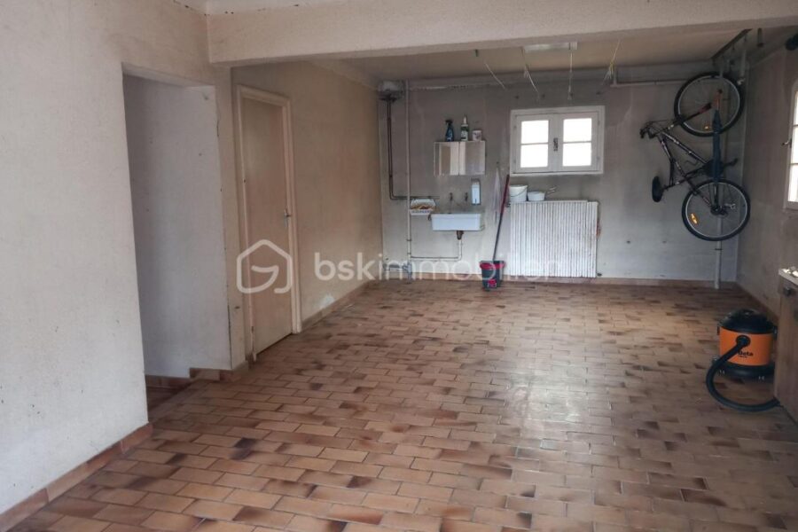 Maison à vendre à Saint hilaire d ozilhan — Vue nature — photo 20