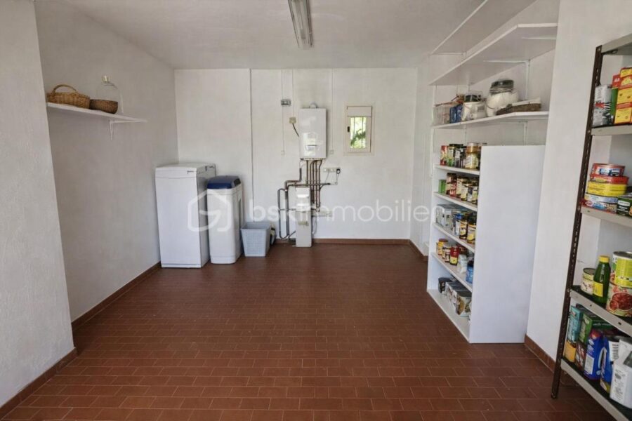 Maison à vendre à Fréjus — Vue sur la ville — photo 20