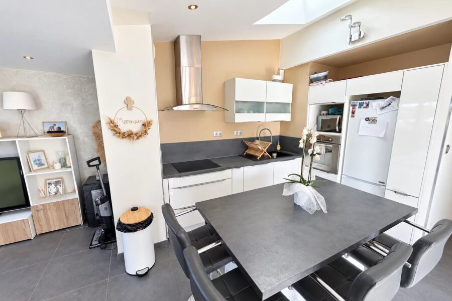 Appartement à vendre à Saint-Étienne — Vue montagne — photo 12