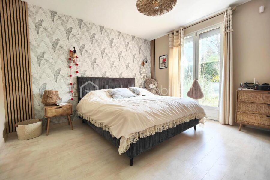 Maison à vendre à Jouars pontchartrain — Vue parc & jardin — photo 21