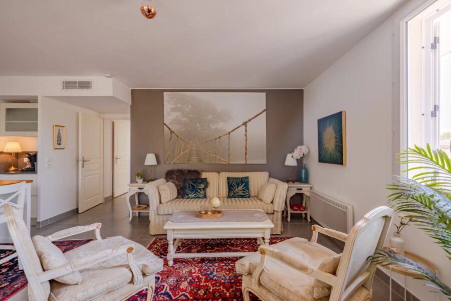 Appartement à vendre à Cavalaire-sur-mer — Vue parc & jardin — photo 7