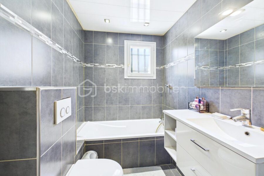 Maison à vendre à Baulne — Vue fleuve — photo 22