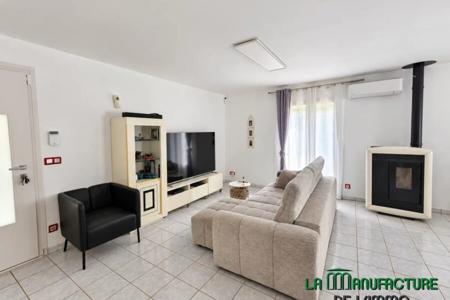 Maison à vendre à La ricamarie — Vue montagne — photo 4