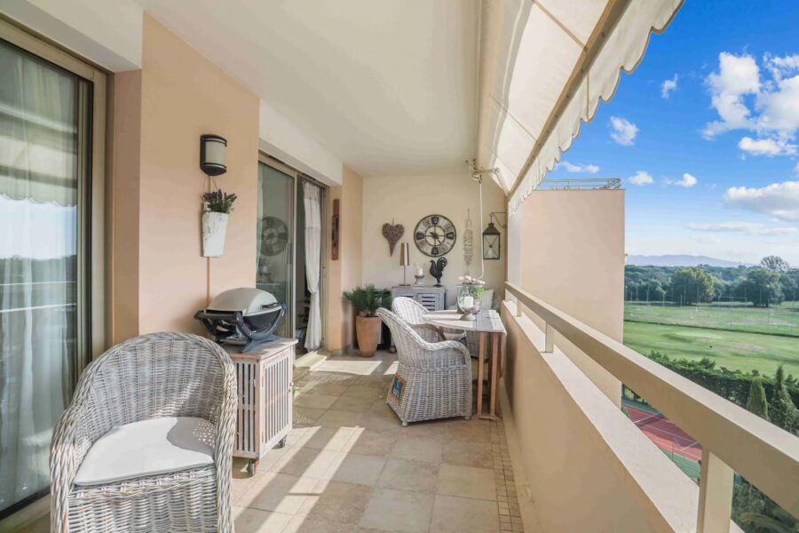 Appartement à vendre à Mandelieu-la-napoule — Vue mer — photo 2