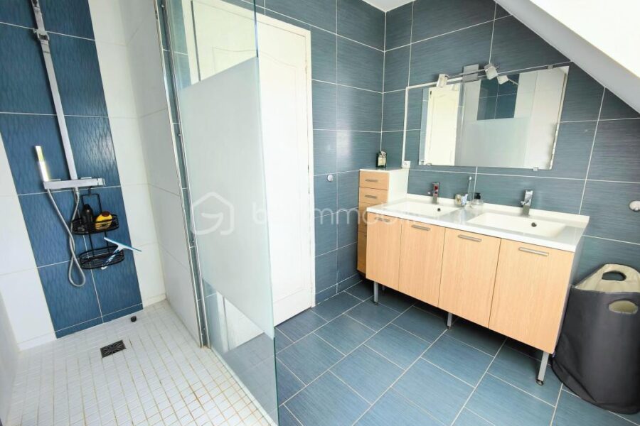 Maison à vendre à Jouars pontchartrain — Vue parc & jardin — photo 26