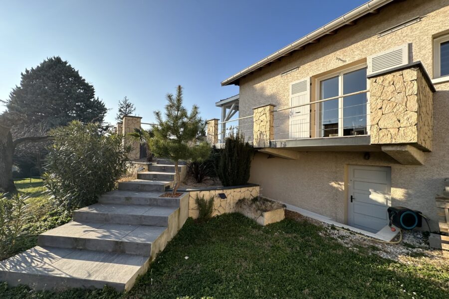 Maison à vendre à Saint-clair-du-rhÔne — Vue dégagée — photo 4