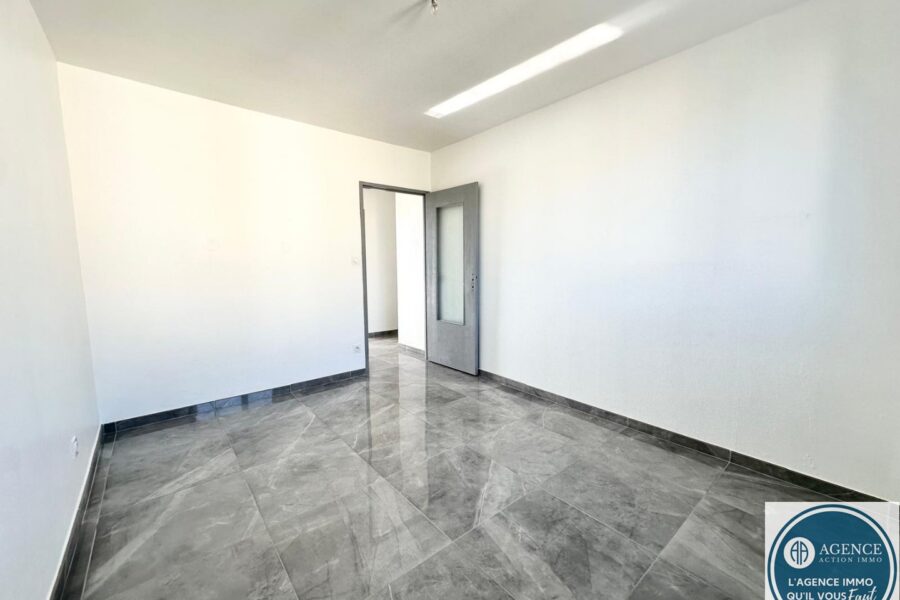 Appartement à vendre à Saint rambert d&rsquo;albon — Vue sur la ville — photo 14