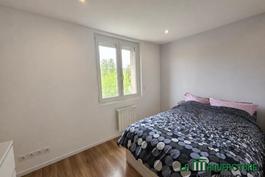 Appartement à vendre à La ricamarie — Vue sur la ville — photo 10