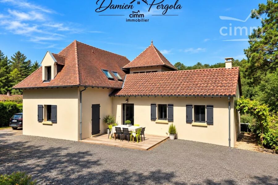 Maison à vendre à Montignac-lascaux — Vue nature — photo 11