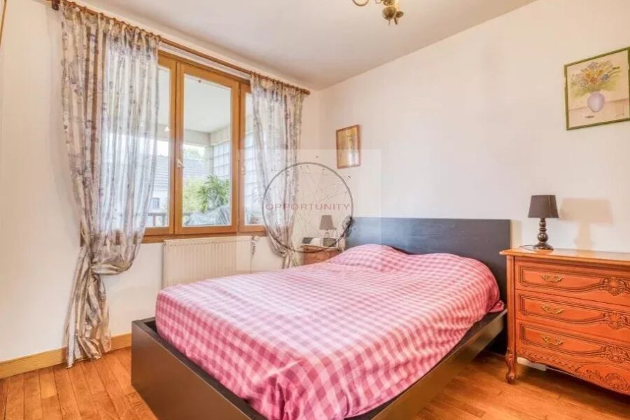 Maison à vendre à Houilles — Vue parc & jardin — photo 12