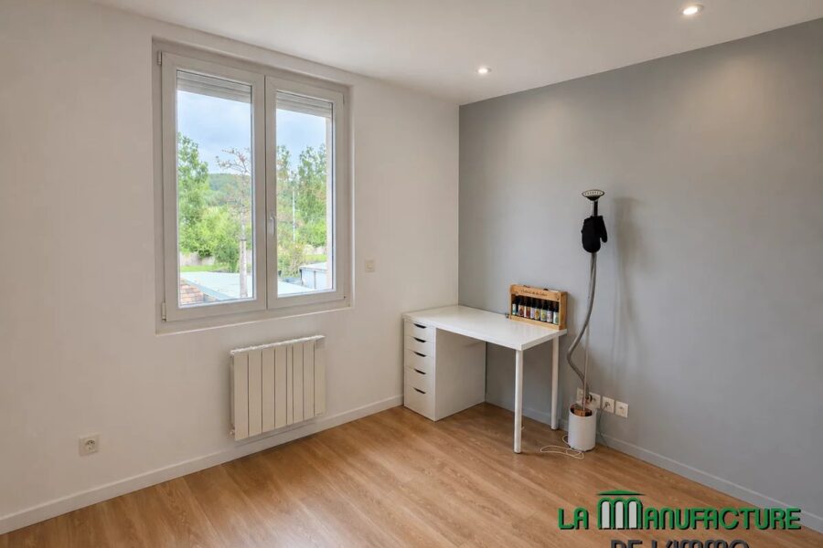 Appartement à vendre à La ricamarie — Vue sur la ville — photo 8