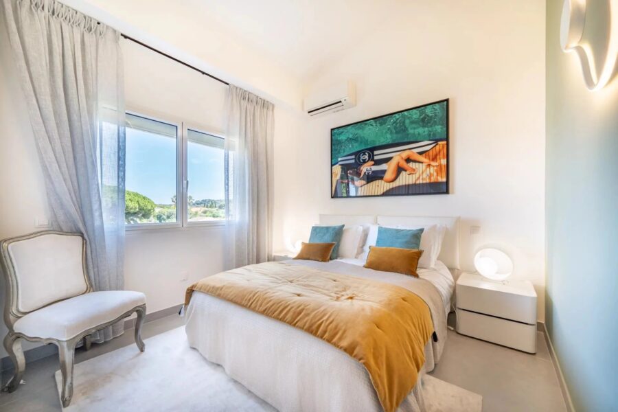 Appartement à vendre à Antibes — Vue parc & jardin — photo 12