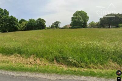 Terrain à vendre à Guîtres