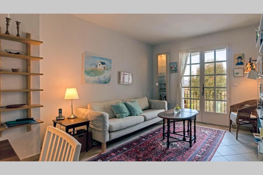 Maison à vendre à Roquebrune-sur-argens — Vue montagne — photo 3