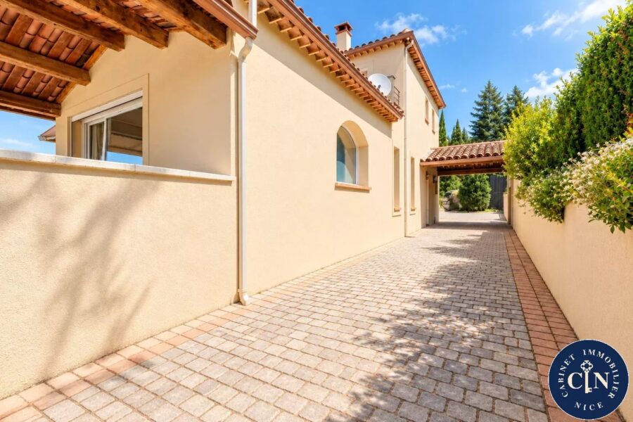 Maison à vendre à Contes — Vue montagne — photo 24