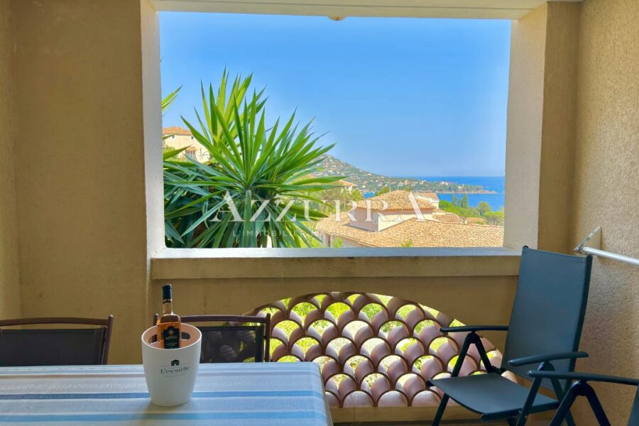Appartement à vendre à Agay — Vue mer — photo 2