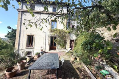 Maison à vendre à Le chambon-feugerolles