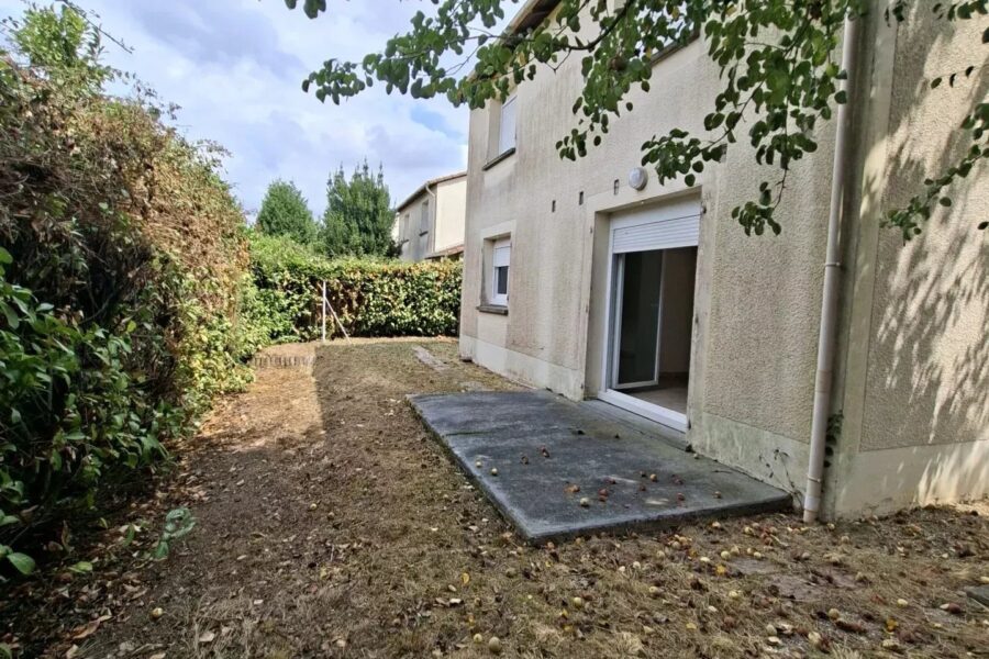Maison à louer à Valence — Vue parc & jardin — photo 8