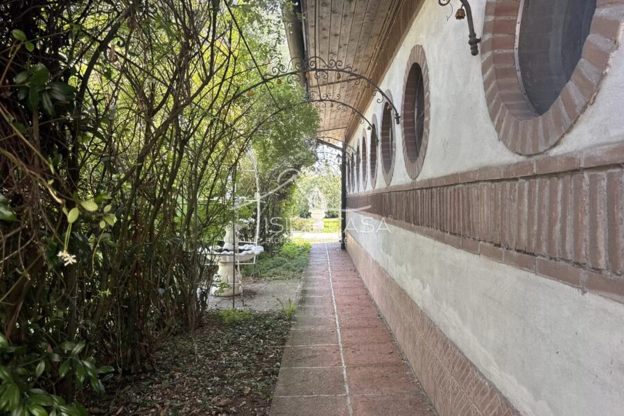 Maison à vendre à Bagnolo san vito — Vue nature — photo 44