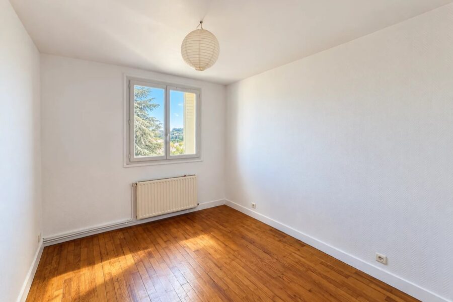 Appartement à vendre à Saint-Étienne — Vue nature — photo 8