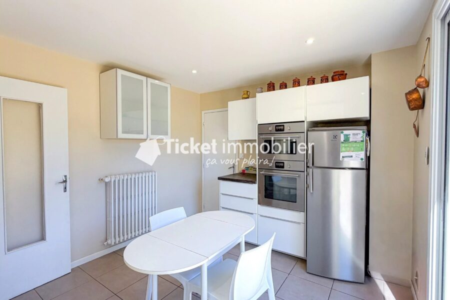 Maison à vendre à Muret — Vue parc & jardin — photo 4