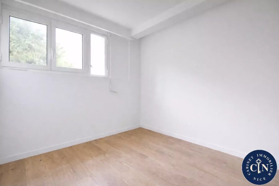 Appartement à vendre à Nice — Vue sur la ville — photo 10