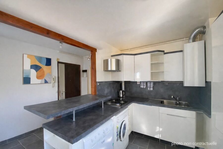 Appartement à vendre à Saint-Étienne — Vue sur la ville — photo 4