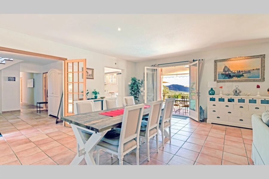 Maison à vendre à La garde-freinet — Vue montagne — photo 20