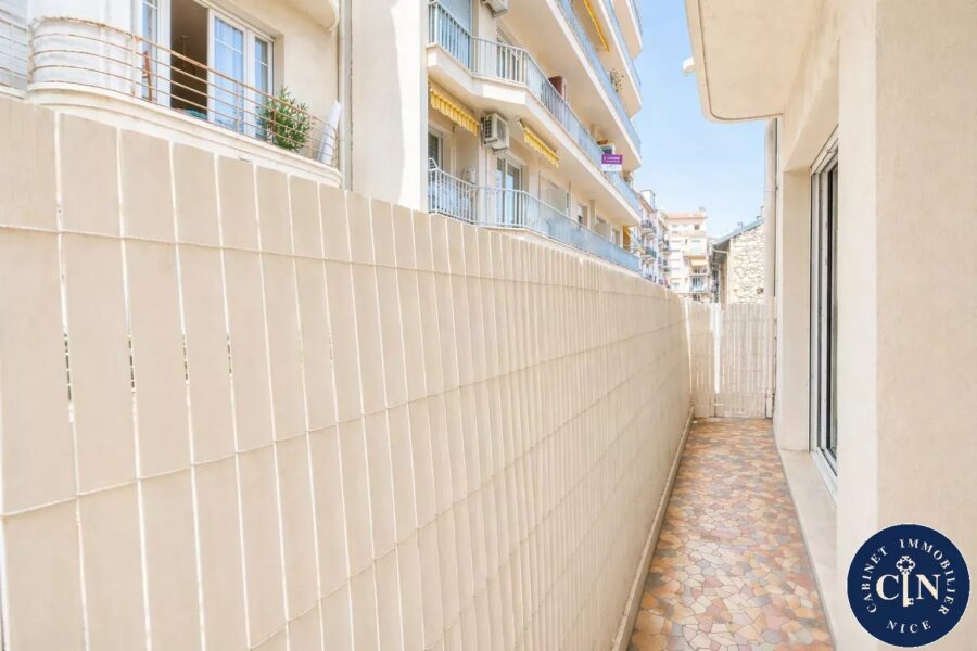 Appartement à vendre à Nice — Vue sur la ville — photo 12