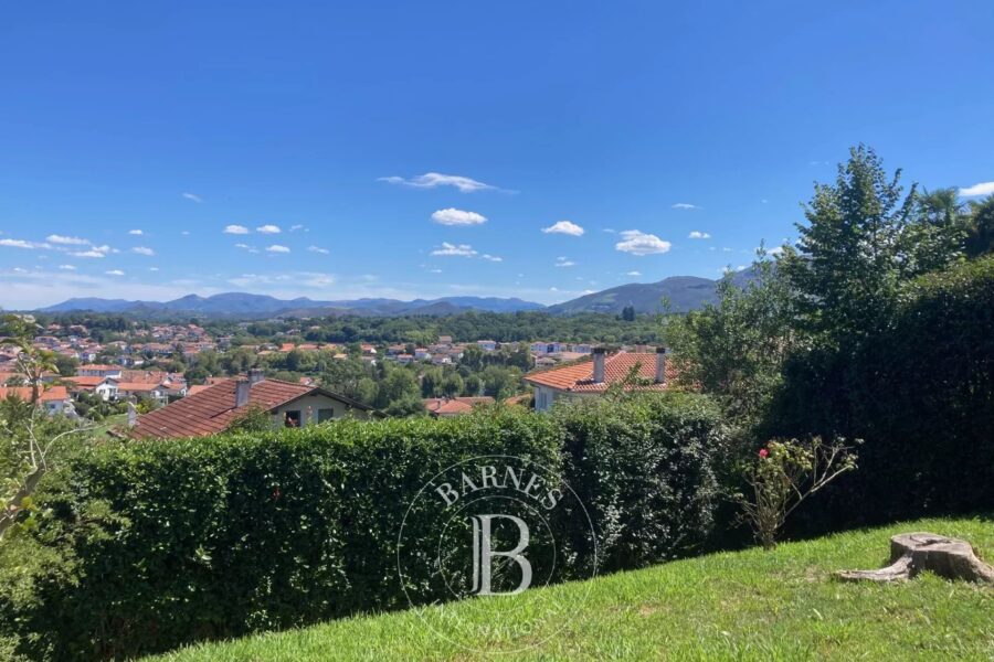 Maison à vendre à Ciboure — Vue montagne — photo 22