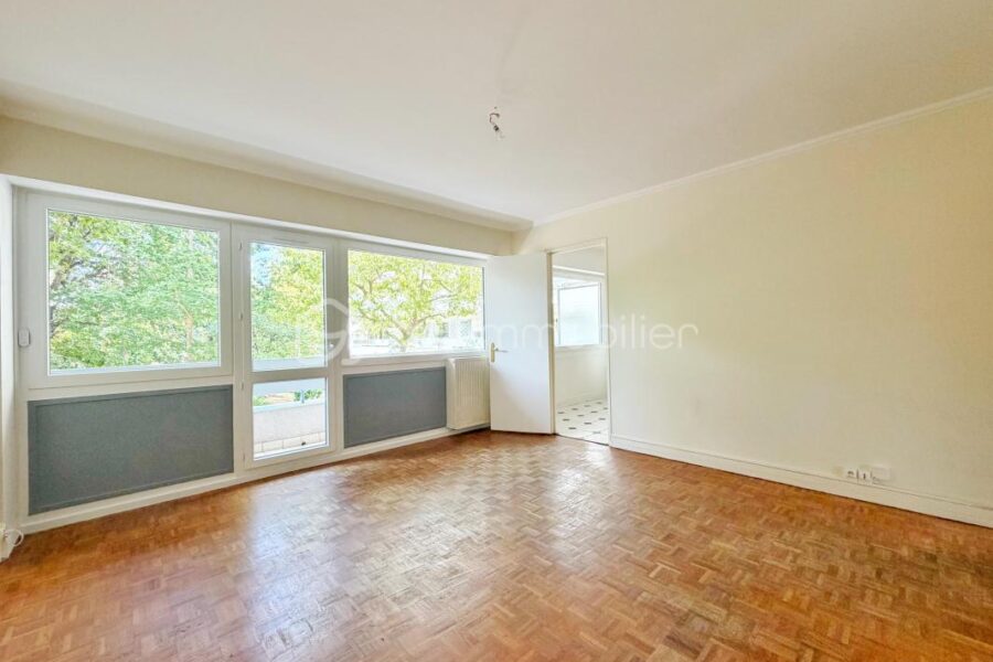 Appartement à vendre à Marly le roi — Vue parc & jardin — photo 3
