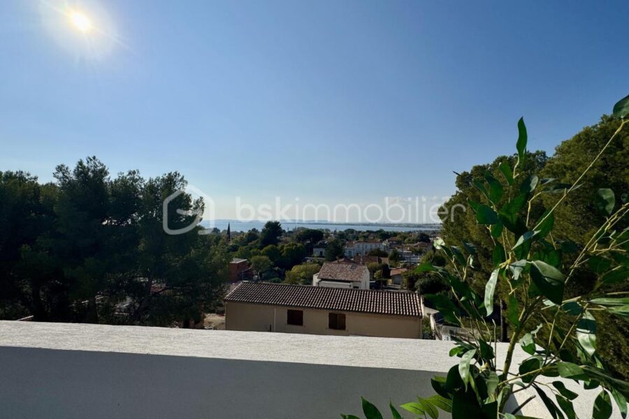 Appartement à vendre à Rognac — Vue mer — photo 3