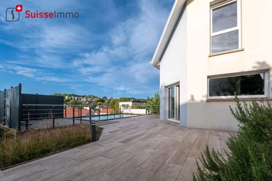 Maison à vendre à Montbeliard — Vue sur la ville — photo 3