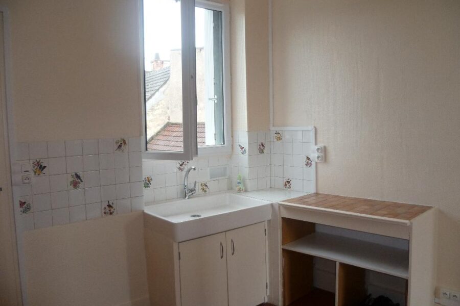 Appartement à louer à Clamecy — Vue sur la ville — photo 4