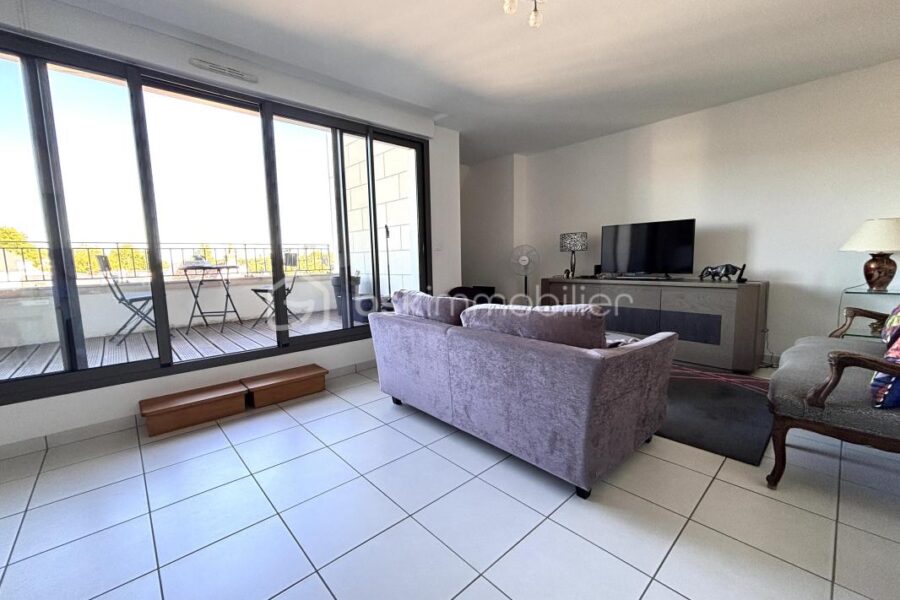 Appartement à vendre à Saint-Cyr-sur-Loire — Vue fleuve — photo 3