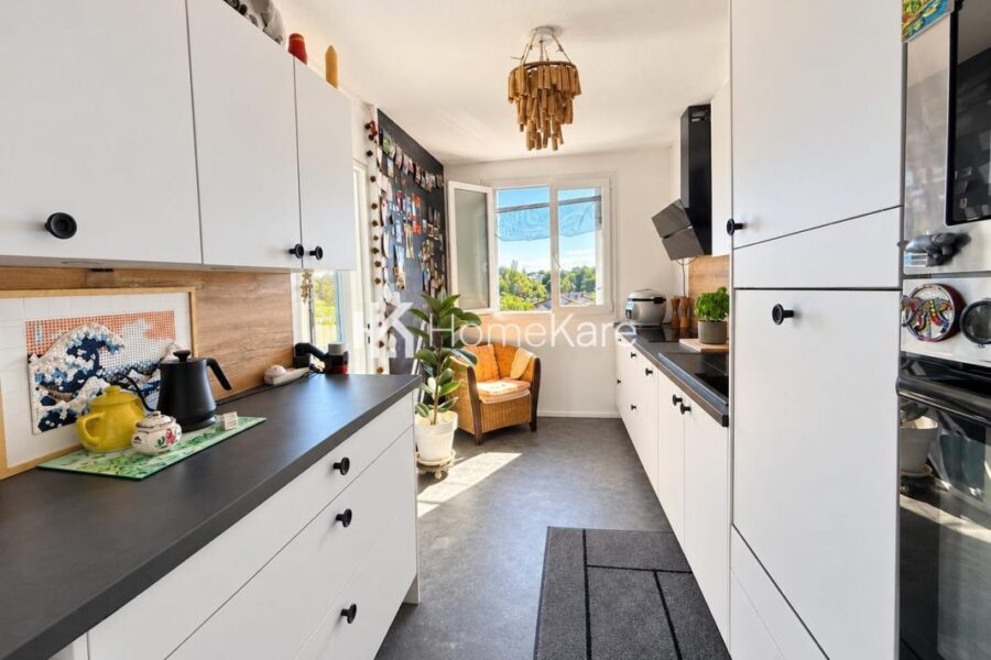 Appartement à vendre à Gradignan — Vue sur la ville — photo 4