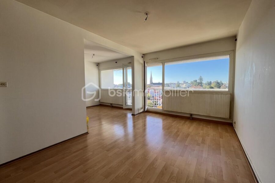 Appartement à vendre à Reze — Vue sur la ville — photo 4