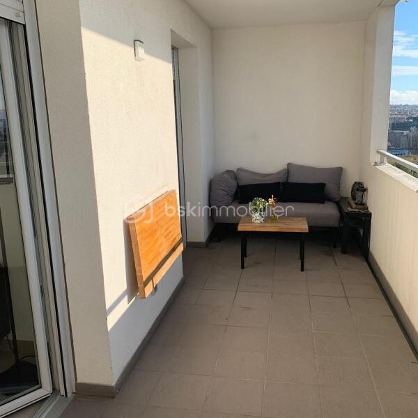 Appartement à vendre à Marseille 3e arrondissement — Vue mer — photo 3