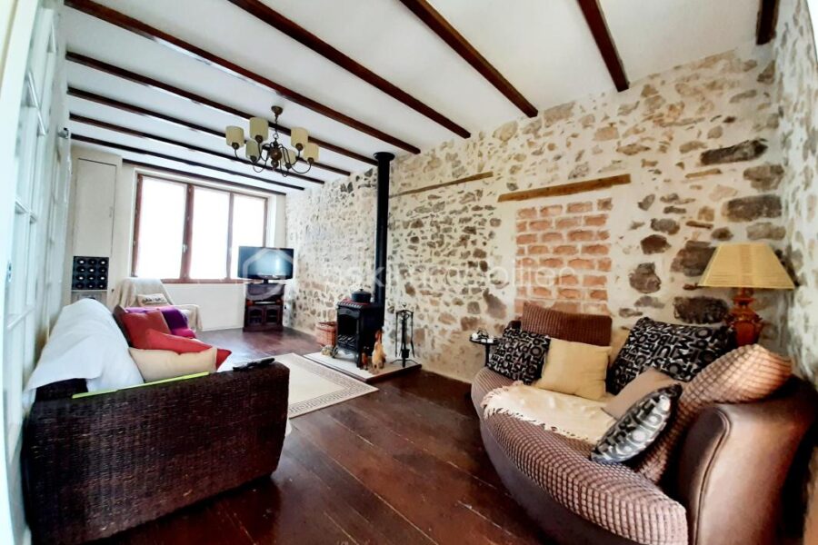 Maison à vendre à Saint christophe — Vue dégagée — photo 4