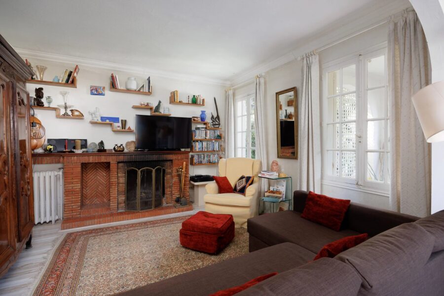 Maison à vendre à Antibes — Vue parc & jardin — photo 5