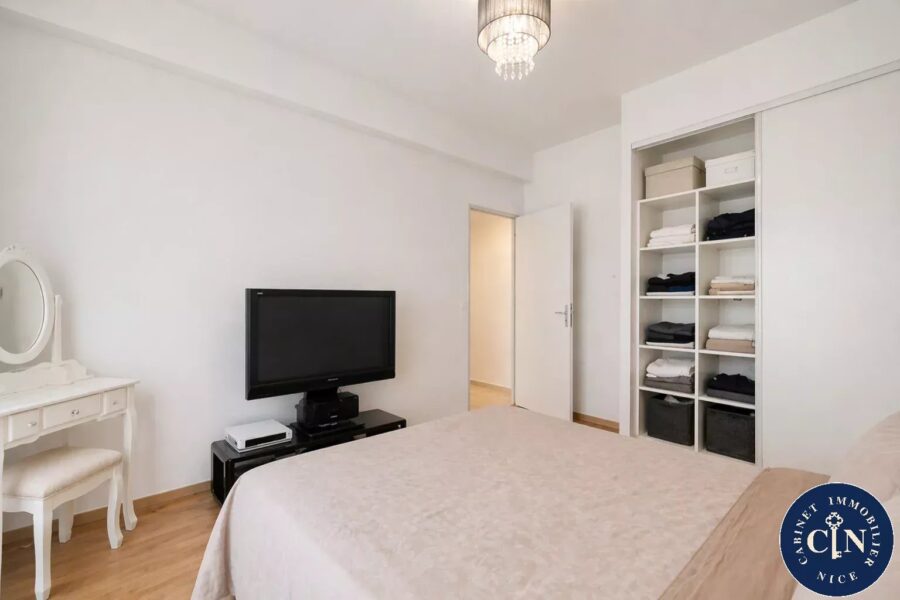 Appartement à vendre à Nice — Vue sur la ville — photo 7
