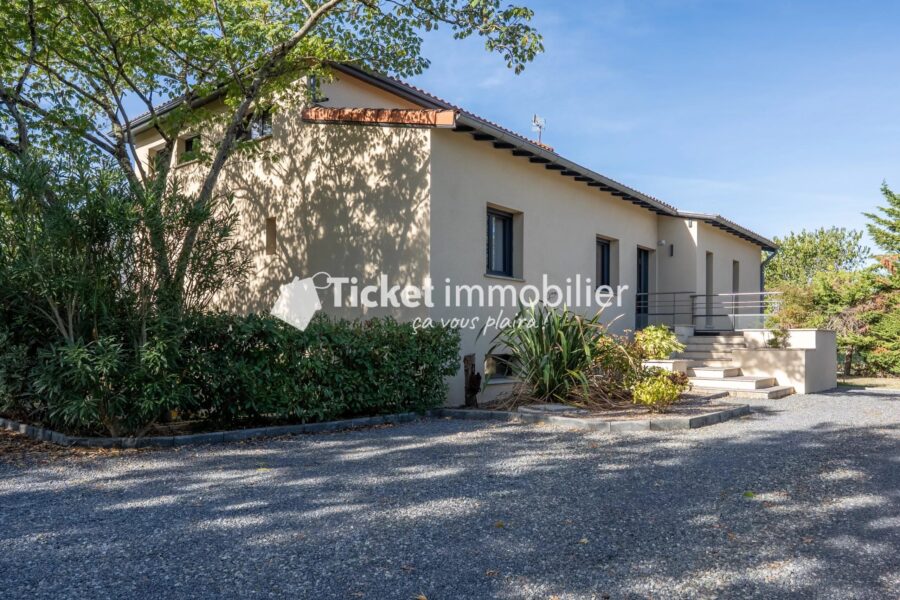 Maison à vendre à Cornebarrieu — Vue parc & jardin — photo 24