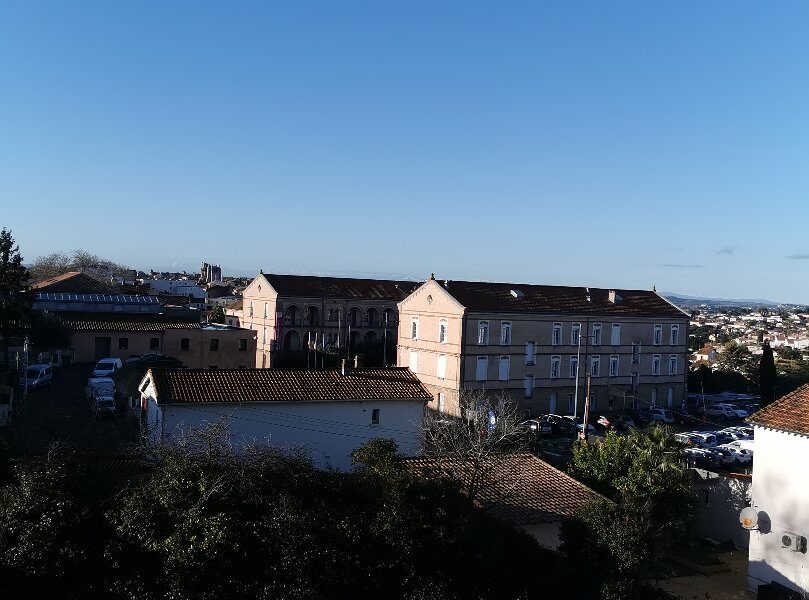 Appartement à vendre à Beziers — Vue sur la ville — photo 1
