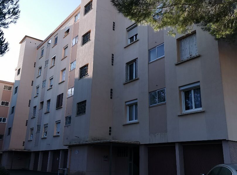 Appartement à vendre à Beziers — Vue sur la ville — photo 10