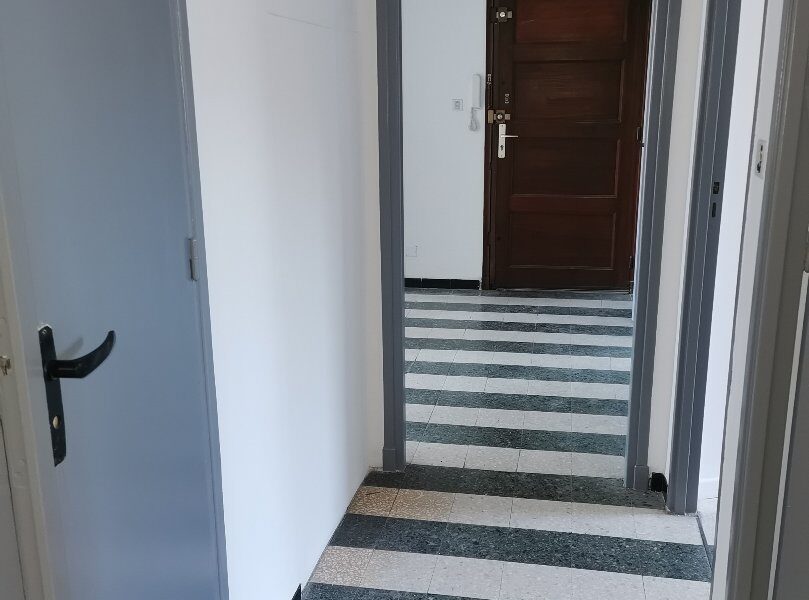 Appartement à vendre à Beziers — Vue sur la ville — photo 3