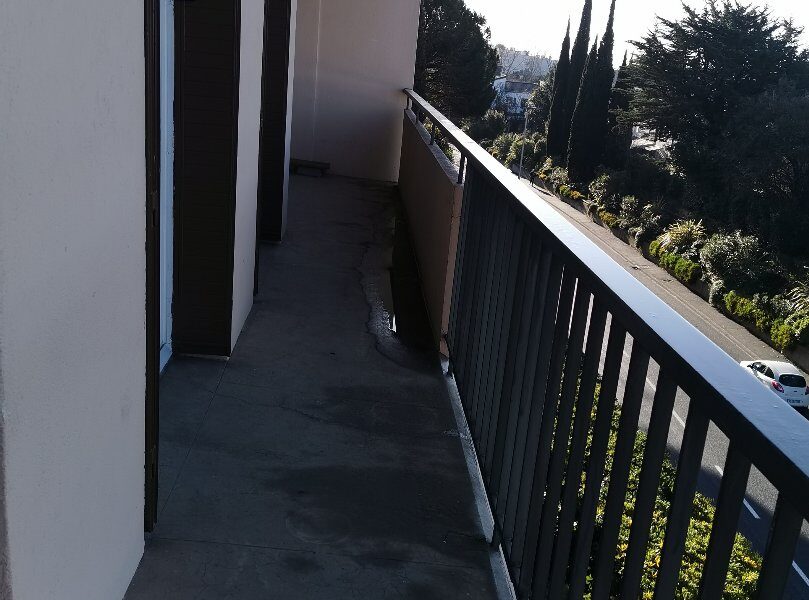 Appartement à vendre à Beziers — Vue sur la ville — photo 9