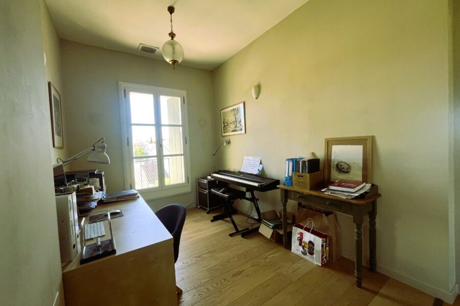Maison à vendre à Caux — Vue vignes — photo 12